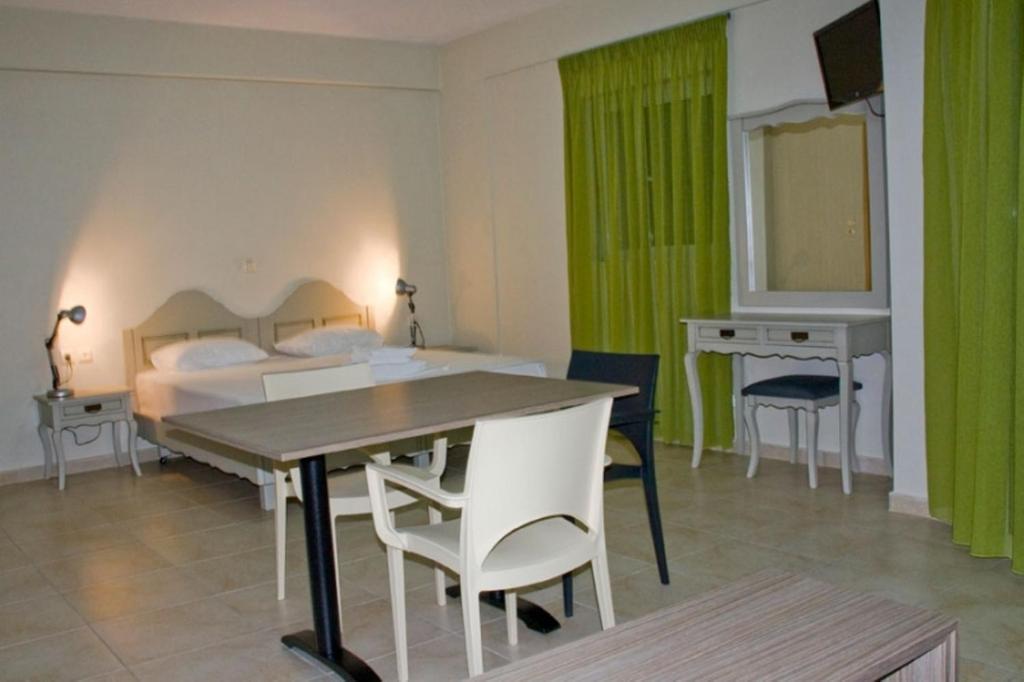 Fournia Village Kastro-Kyllini Szoba fotó
